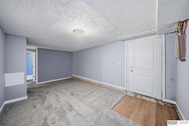 1415 N 33rd Street, Omaha, NE 68131