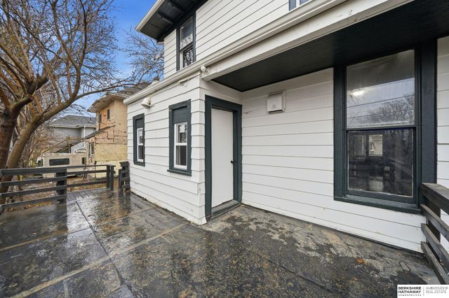 1415 N 33rd Street, Omaha, NE 68131