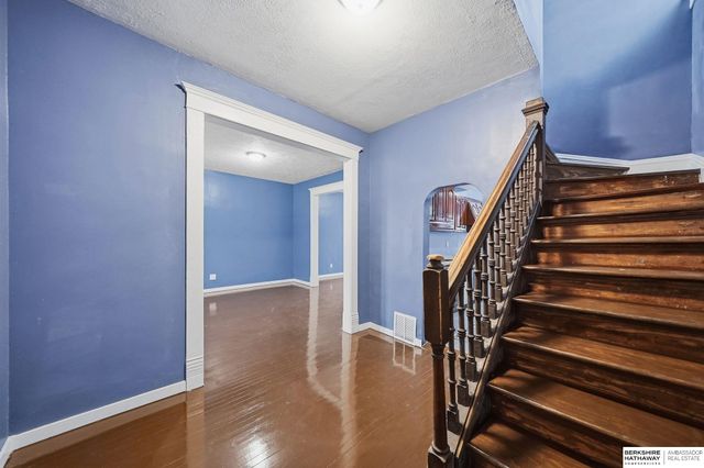 1415 N 33rd Street, Omaha, NE 68131