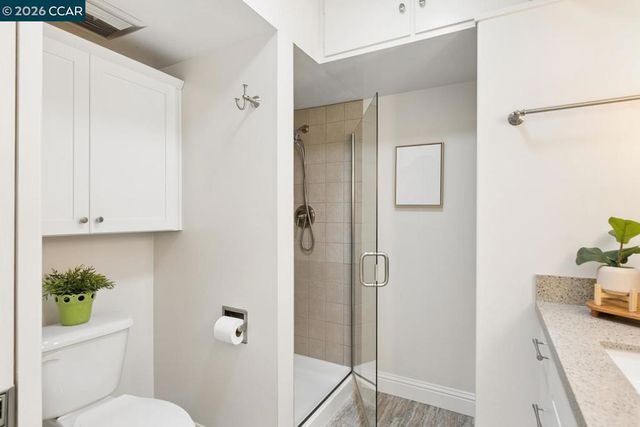 2409 Golden Rain Road 1, Walnut Creek, CA 94595