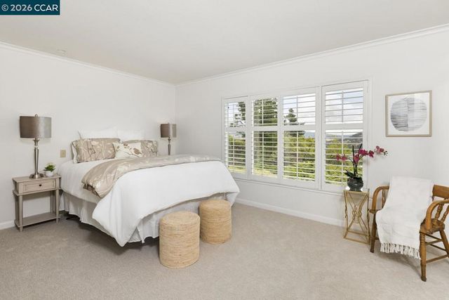 2409 Golden Rain Road 1, Walnut Creek, CA 94595