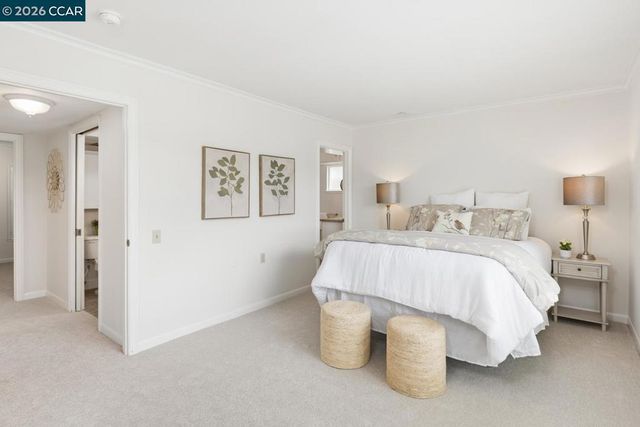 2409 Golden Rain Road 1, Walnut Creek, CA 94595