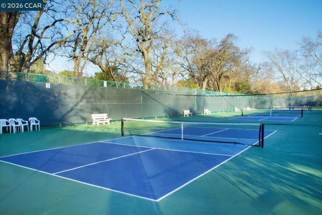 2409 Golden Rain Road 1, Walnut Creek, CA 94595