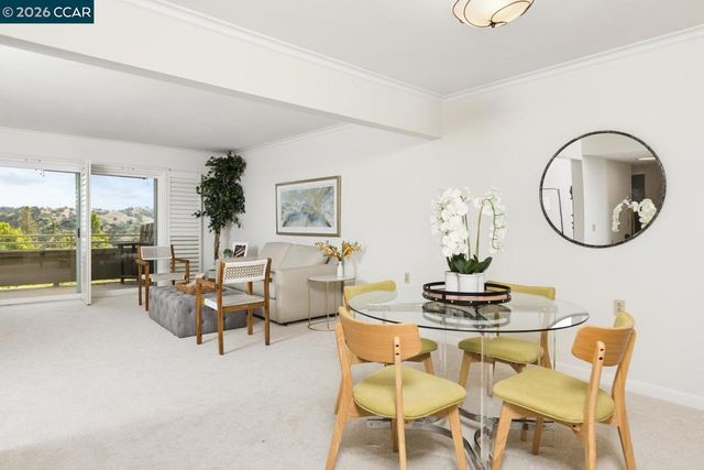 2409 Golden Rain Road 1, Walnut Creek, CA 94595
