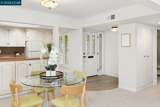 2409 Golden Rain Road 1, Walnut Creek, CA 94595