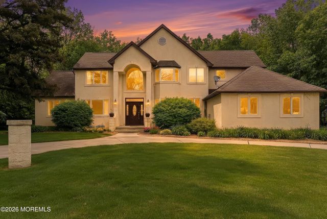 20 Edelweiss Court, Voorhees, NJ 08043