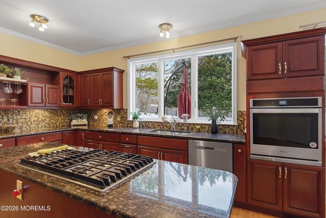 20 Edelweiss Court, Voorhees, NJ 08043