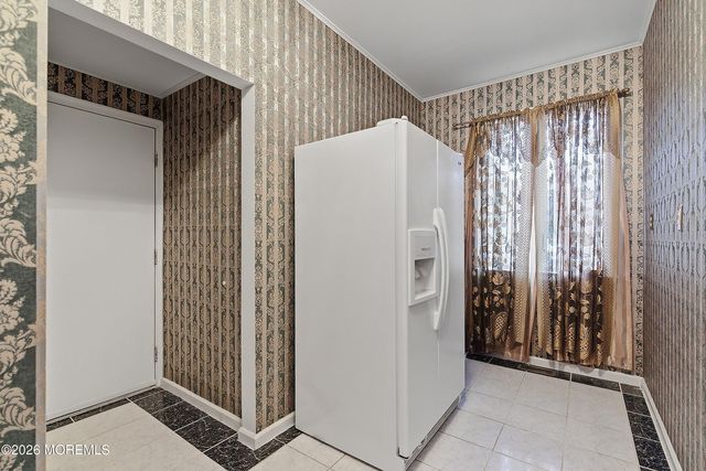 20 Edelweiss Court, Voorhees, NJ 08043