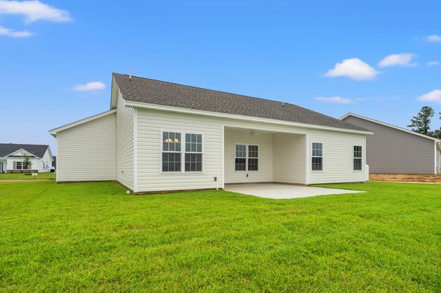 916 Woodside Dr., Conway, SC 29526