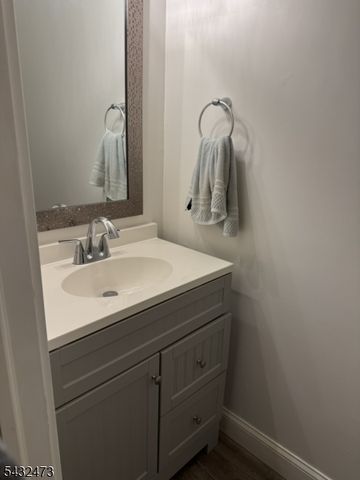 464 Harwick Ct, Piscataway Twp., NJ 08854
