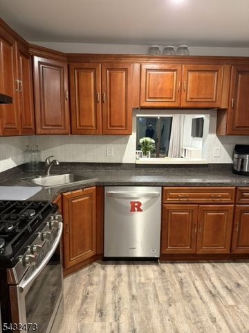 464 Harwick Ct, Piscataway Twp., NJ 08854