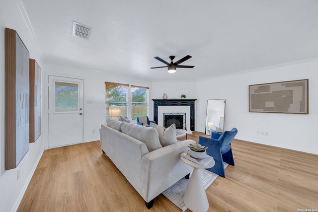 27003 Rustic Cabin, San Antonio, TX 78260