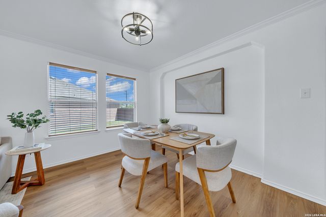 27003 Rustic Cabin, San Antonio, TX 78260