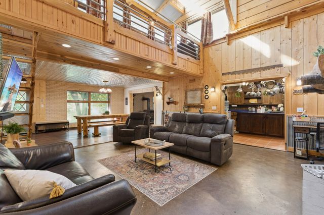 2060 Labeaux Avenue NE, Saint Michael, MN 55376