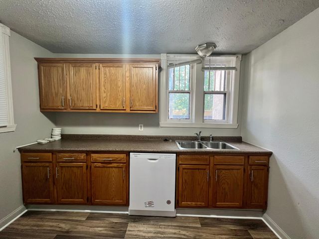 214-216 12th Street S, Fargo, ND 58103