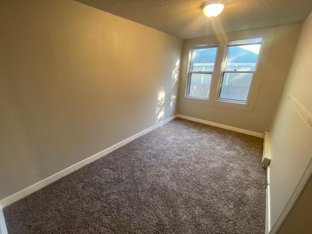 214-216 12th Street S, Fargo, ND 58103