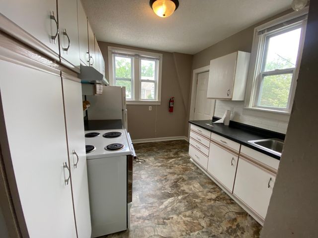 214-216 12th Street S, Fargo, ND 58103