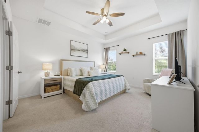 5734 SPOTTED HARRIER WAY, Lithia, FL 33547