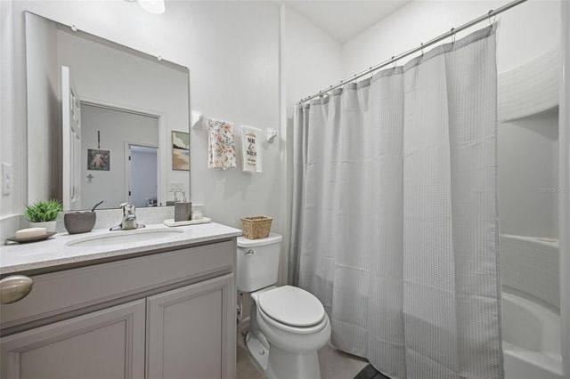 5734 SPOTTED HARRIER WAY, Lithia, FL 33547