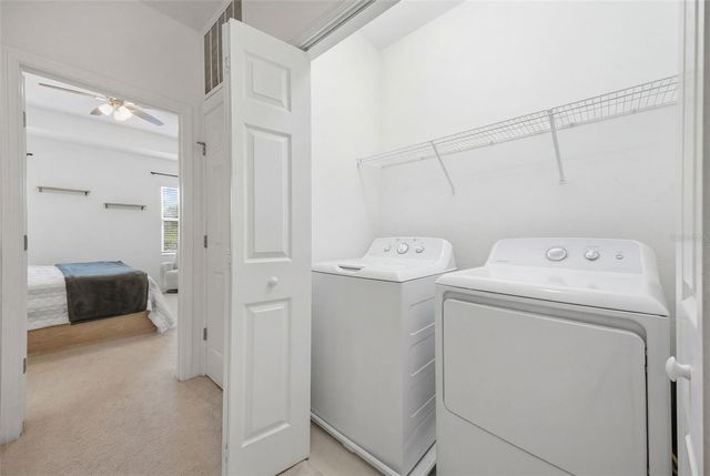 5734 SPOTTED HARRIER WAY, Lithia, FL 33547