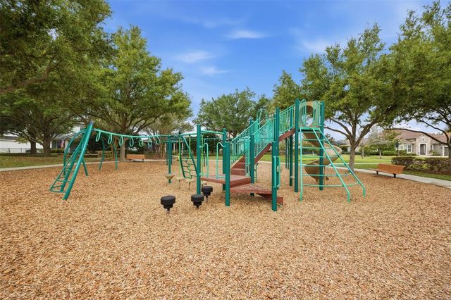 5734 SPOTTED HARRIER WAY, Lithia, FL 33547