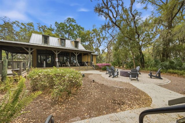 5734 SPOTTED HARRIER WAY, Lithia, FL 33547