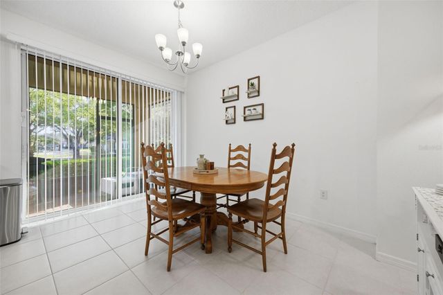 5734 SPOTTED HARRIER WAY, Lithia, FL 33547