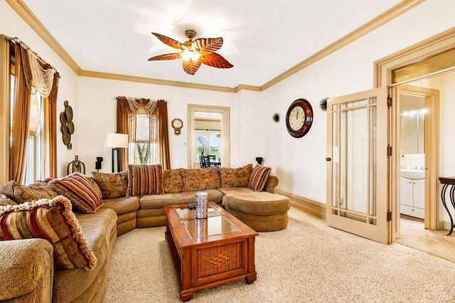 W6152 W COUNTY ROAD B, Byron, WI 54937