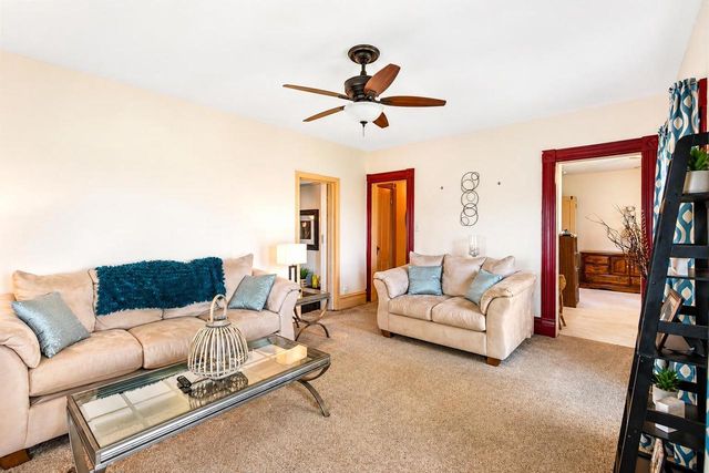 W6152 W COUNTY ROAD B, Byron, WI 54937