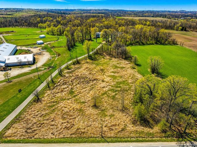 W6152 W COUNTY ROAD B, Byron, WI 54937