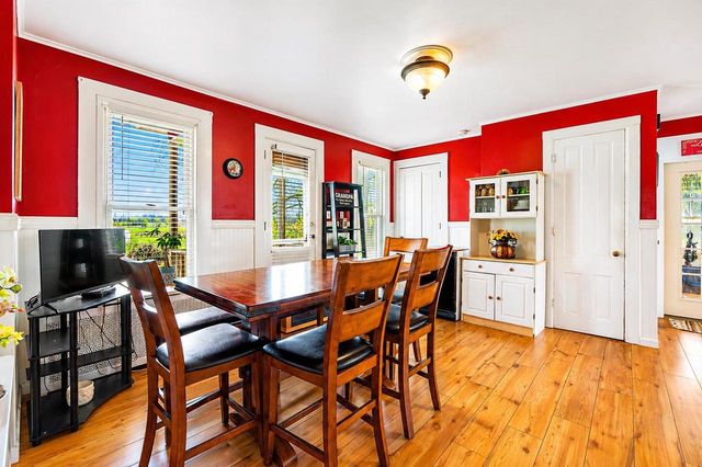 W6152 W COUNTY ROAD B, Byron, WI 54937