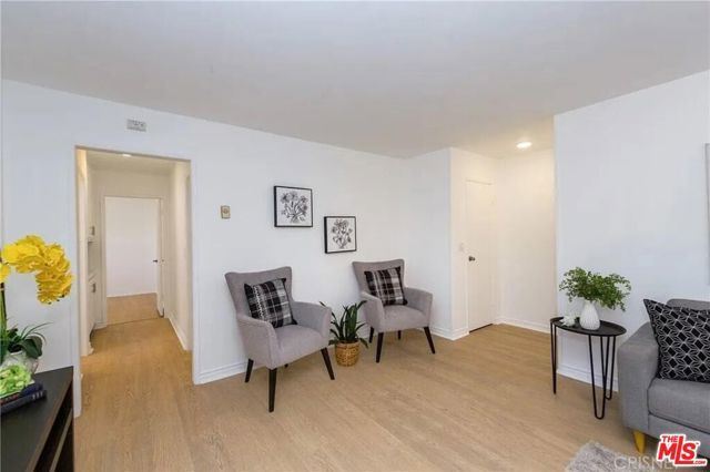 4350 Berryman Avenue 10, Los Angeles, CA 90066