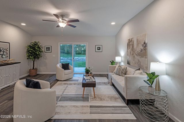 13748 COMAN Road, Jacksonville, FL 32218