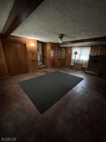 619 Foothill Rd, Bridgewater Twp., NJ 08807