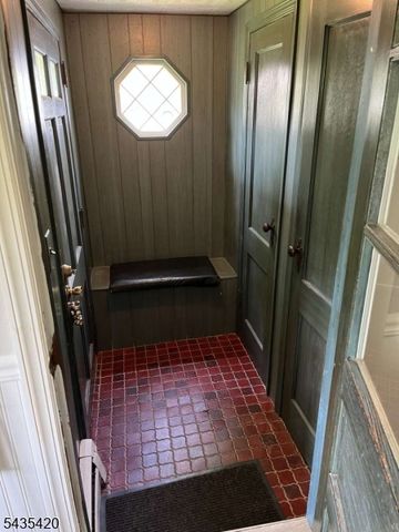 619 Foothill Rd, Bridgewater Twp., NJ 08807