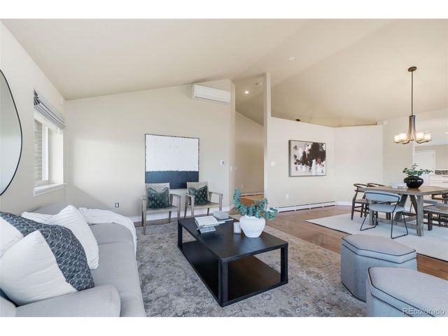 6167 S Lakeview St, Littleton, CO 80120