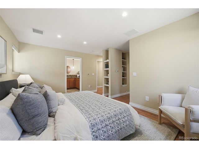 6167 S Lakeview St, Littleton, CO 80120