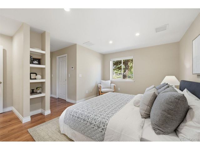 6167 S Lakeview St, Littleton, CO 80120