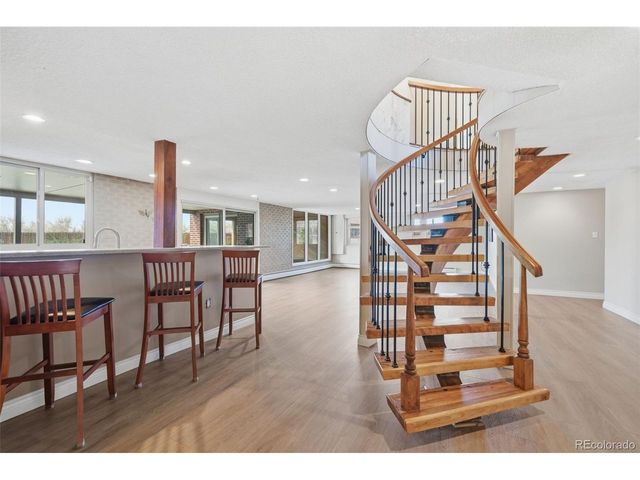 6167 S Lakeview St, Littleton, CO 80120