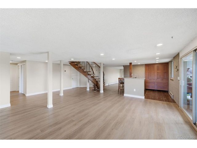 6167 S Lakeview St, Littleton, CO 80120