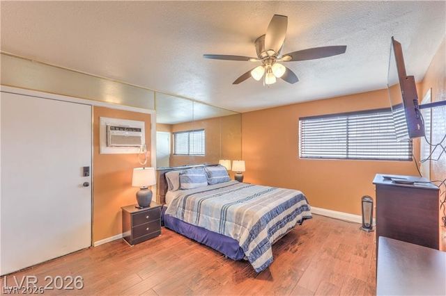 405 Leonard Avenue, Las Vegas, NV 89106