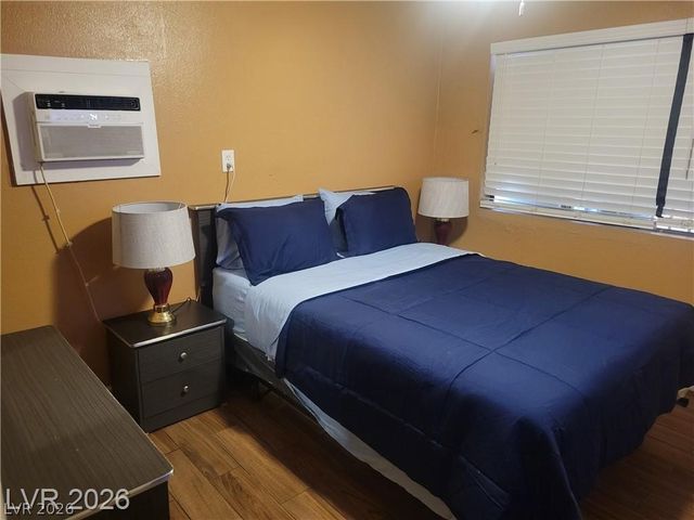 405 Leonard Avenue, Las Vegas, NV 89106