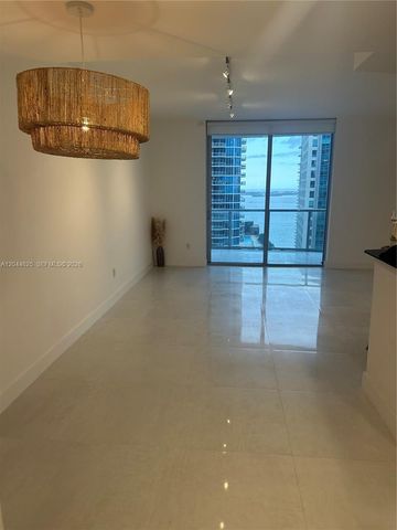 1060 Brickell Ave 2505, Miami, FL 33131