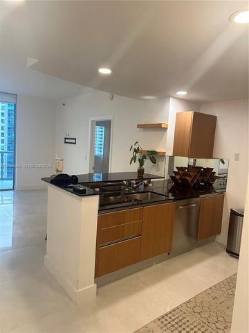 1060 Brickell Ave 2505, Miami, FL 33131