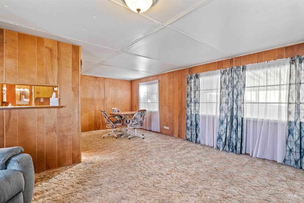 419 Fruitland Ave 8, Buhl, ID 83316 photo 7