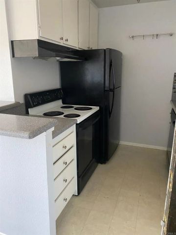 6416 FRIARS Road 306, San Diego, CA 92110