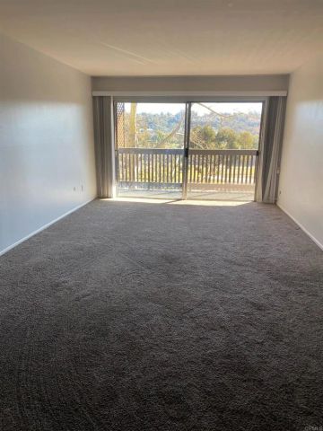 6416 FRIARS Road 306, San Diego, CA 92110