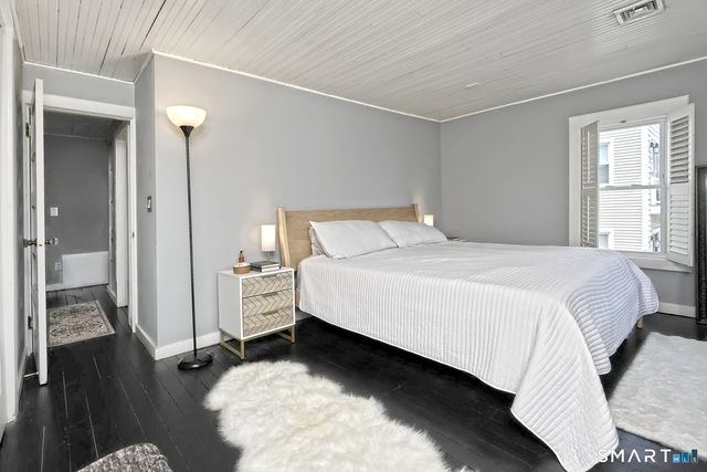 168 Kings Highway, Milford, CT 06460