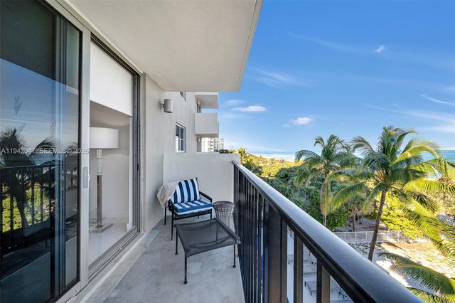 9273 Collins Ave 404, Surfside, FL 33154