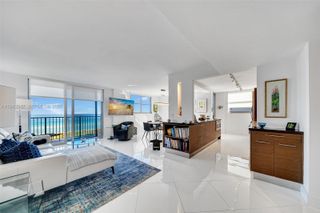 9273 Collins Ave 404, Surfside, FL 33154